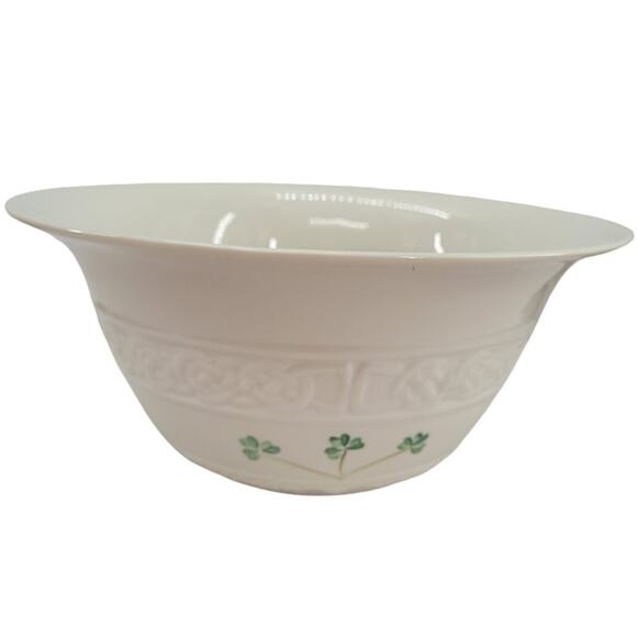 Belleek Irish Tara Shamrock Collection Large Porcelain Cottagecore‎ Mixing Bowl - Picture 1 of 9